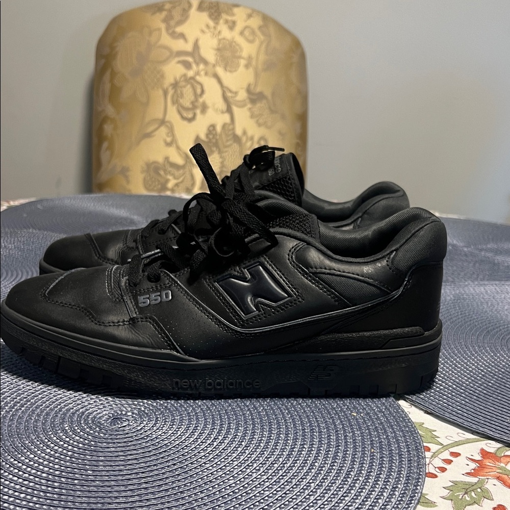 New Balance Men's tripple Black 550 Sneakers